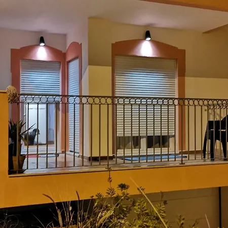 Casa Da Praia * 阿尔热祖尔